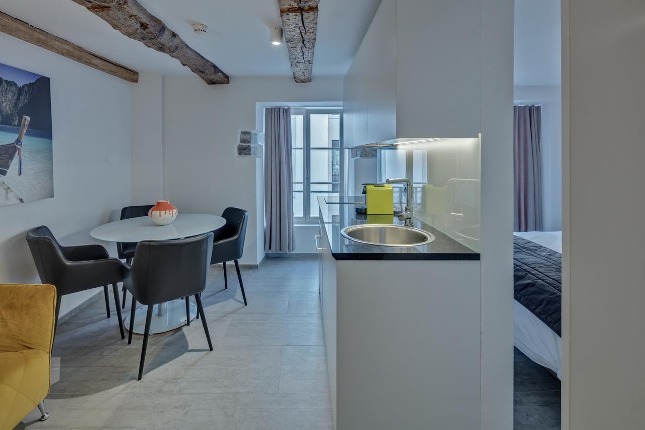 Smartroom The Residence La Cittadella بادن المظهر الخارجي الصورة